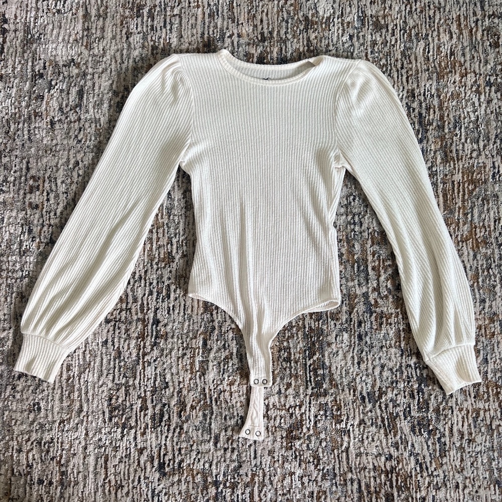 Hollister White Bodysuit - Small